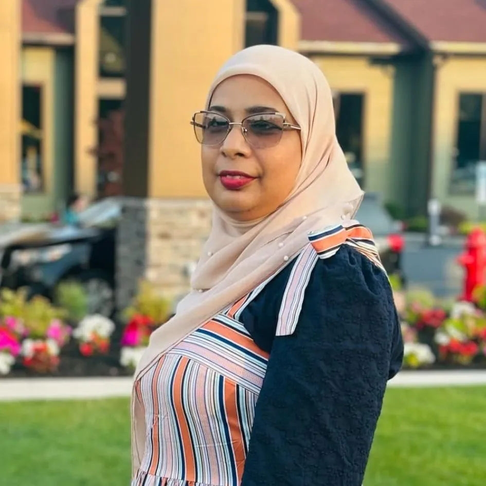 592 bizpages – Fazeel H professional photo Main