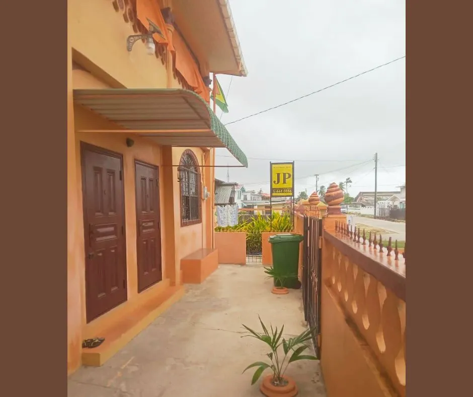 592 bizpages – Karan C business location house 1